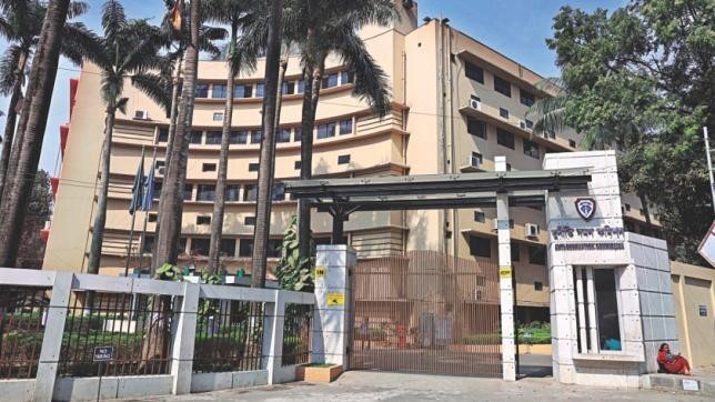 ‘Embezzling tk 304cr’: 5 members of NSU trustee board sued