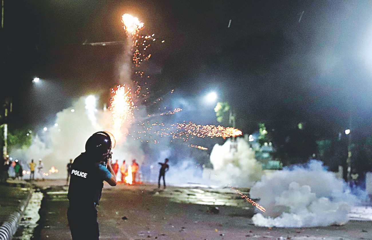 Shahbagh aflame with quota demo