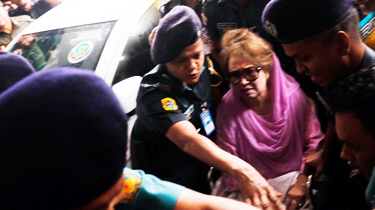 Khaleda taken to BSMMU