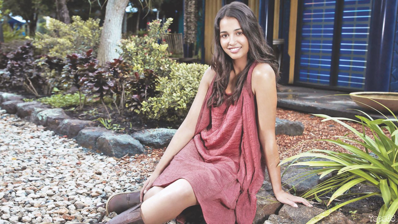 Naomi Scott to play Pink Ranger in “Power Rangers”