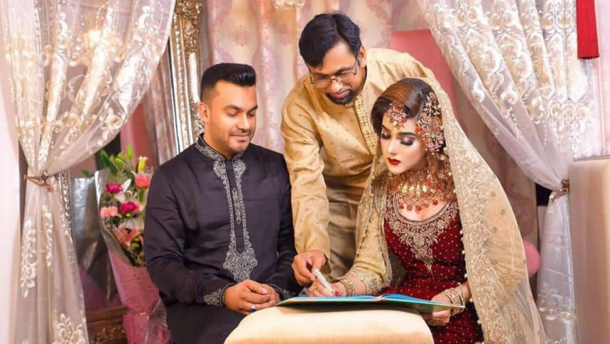 Actress Mahiya Mahi ties the knot