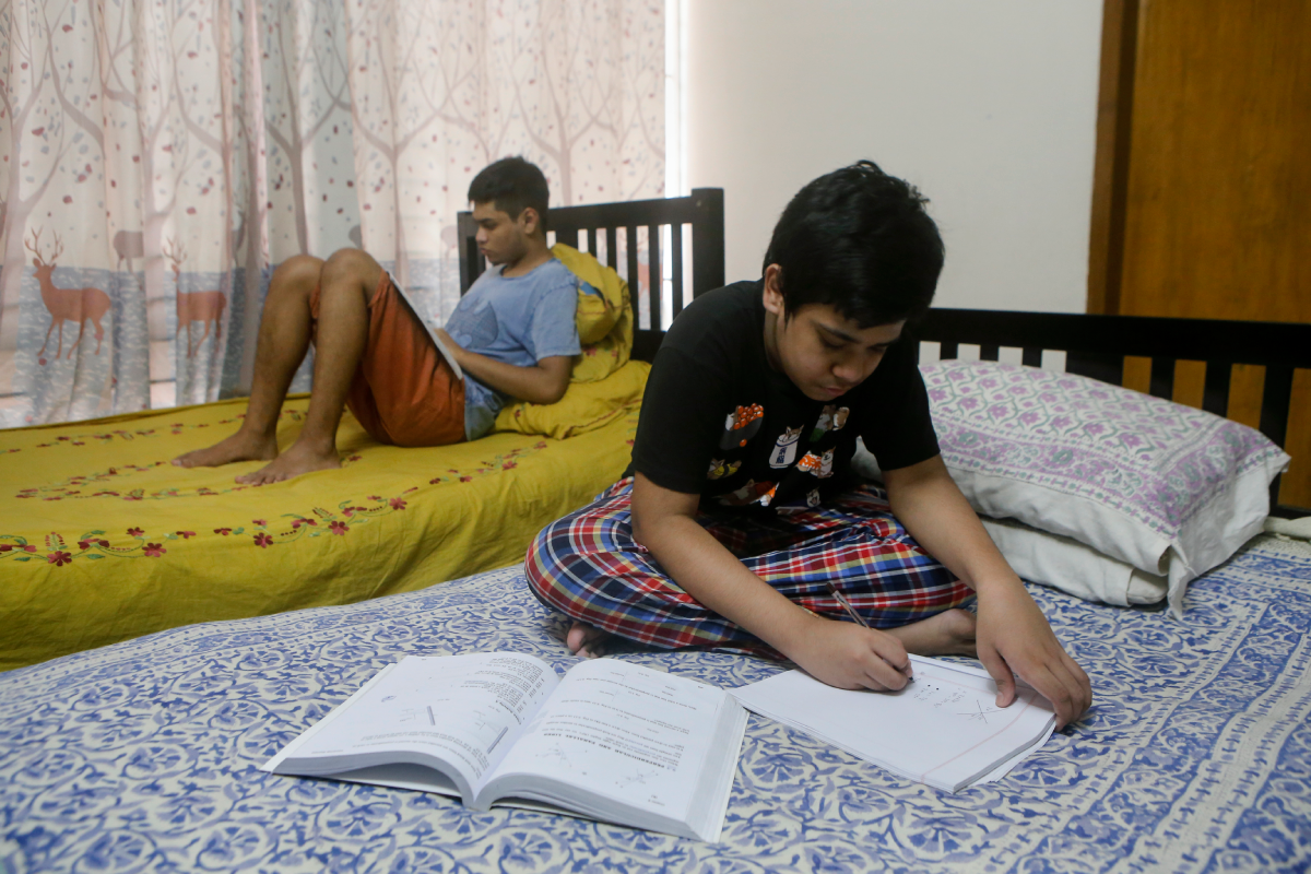 Stages of fighting with your sibling