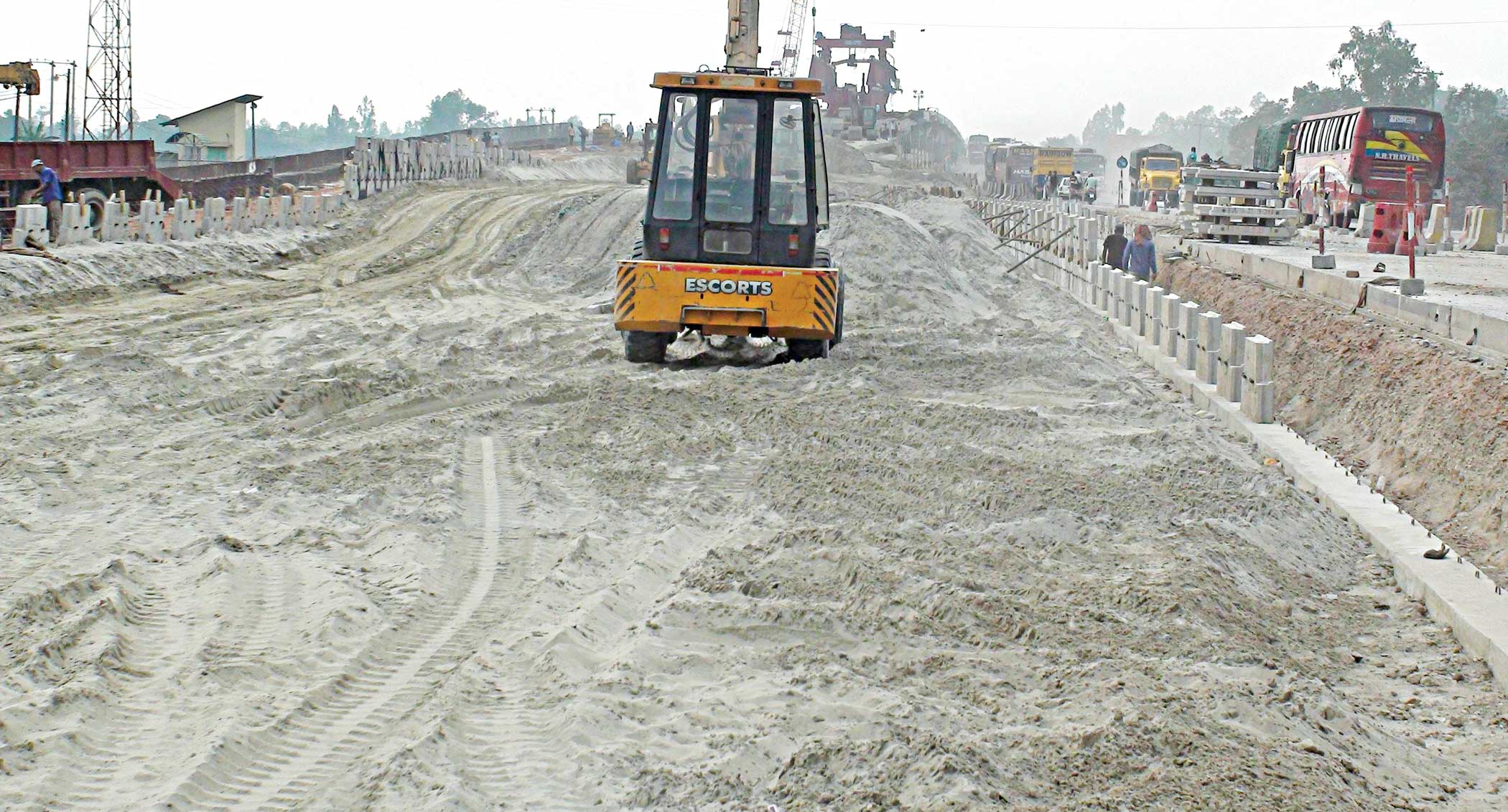 2,100km roads in need of repair