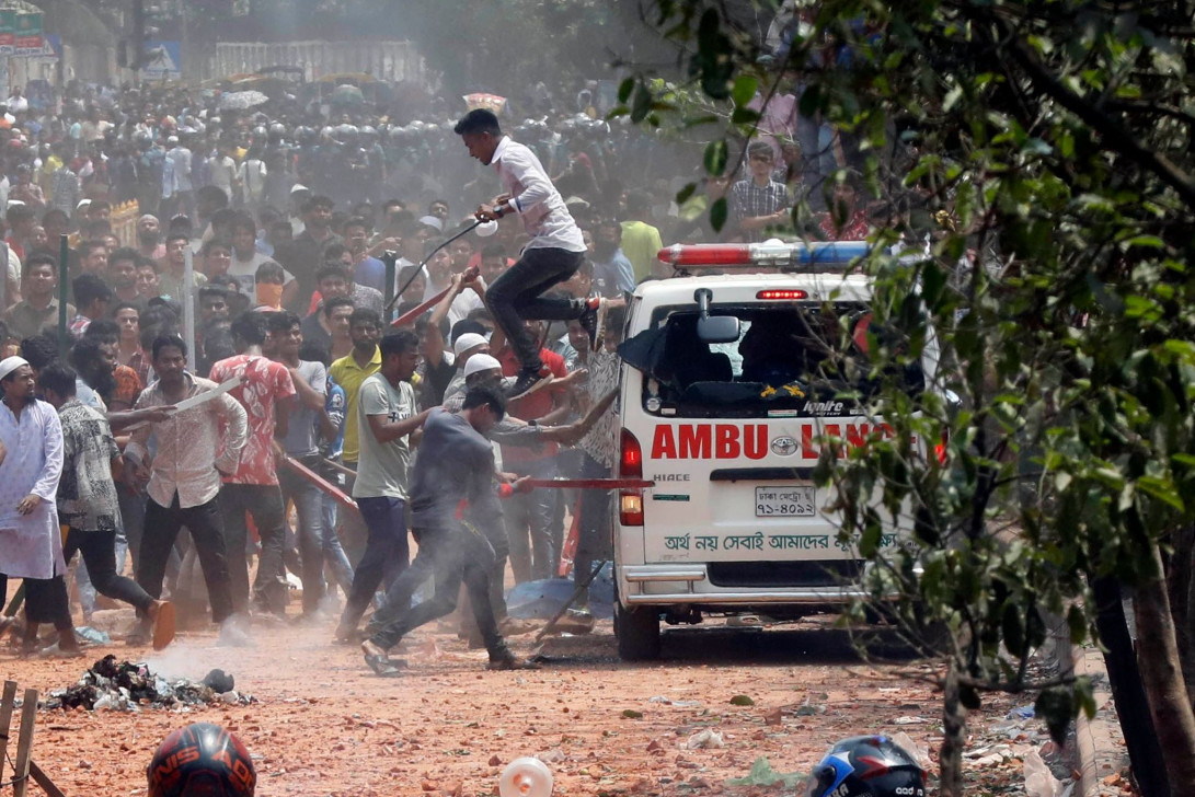 New Market clashes: Case filed against 200 people for vandalising ambulance