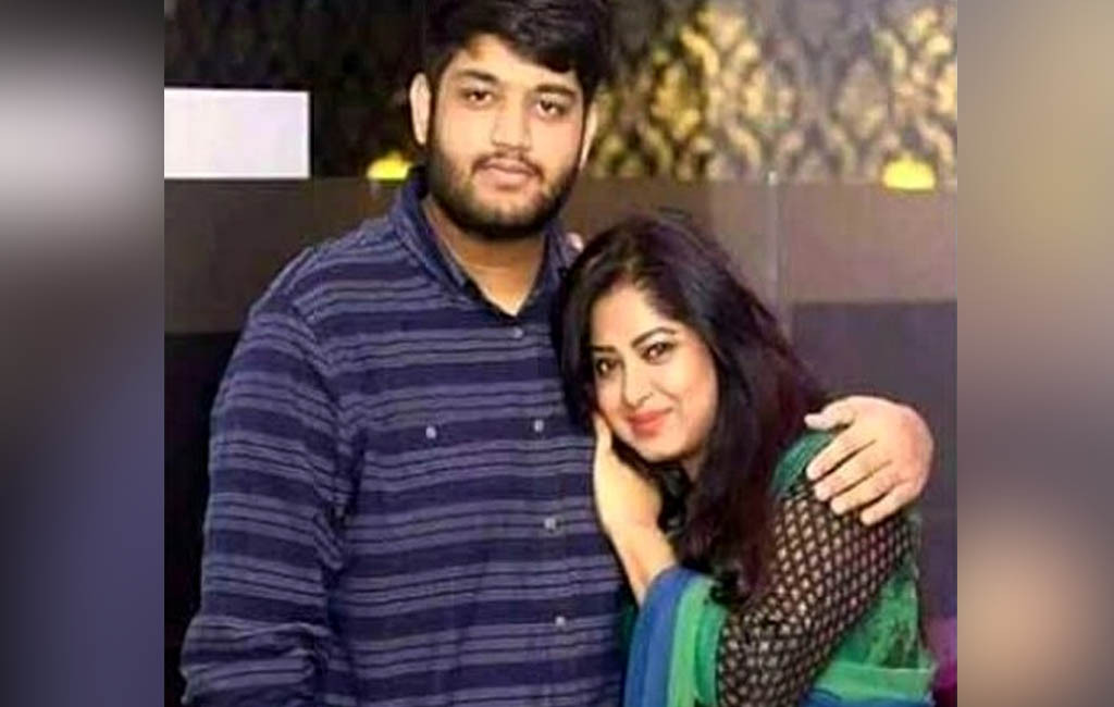 Moushumi’s son: Zayed Khan disturbs my mother, tried to harm my business