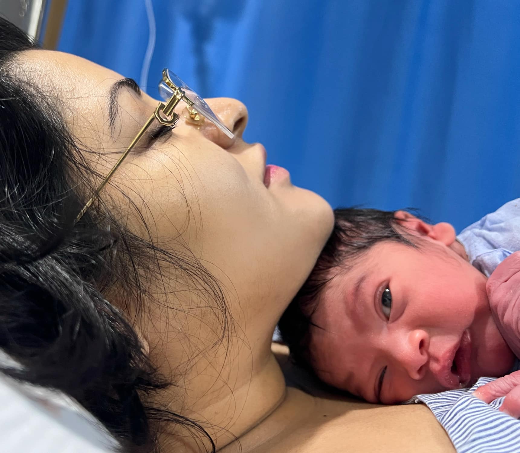 Pori Moni posts picture with son, reveals name