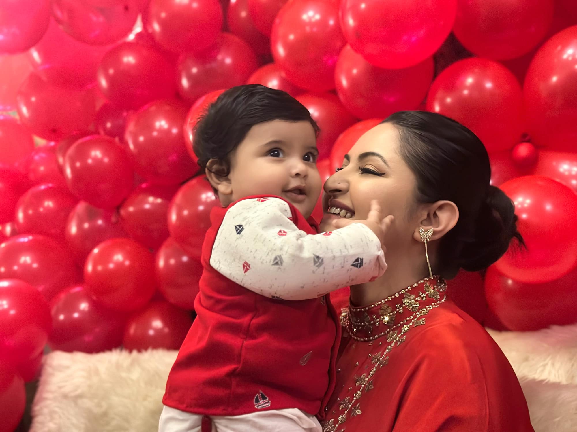 Pori Moni to spend time with street children on Valentine’s Day