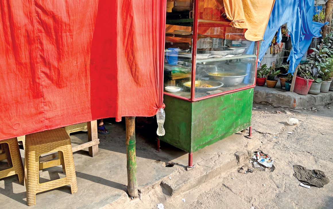 Is it insensitive to expect everyone to be fasting during Ramadan?