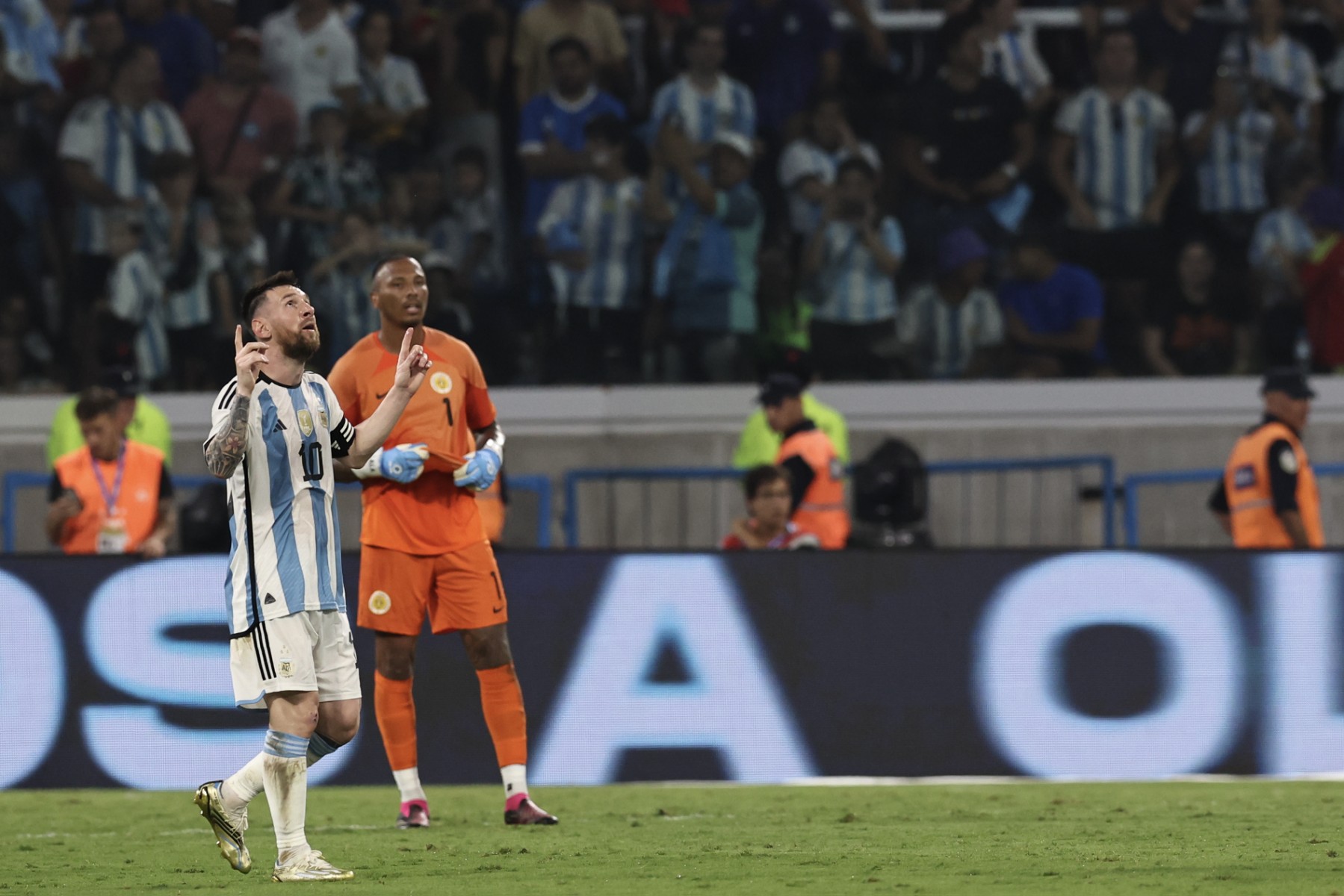 Messi scores 100th Argentina goal
