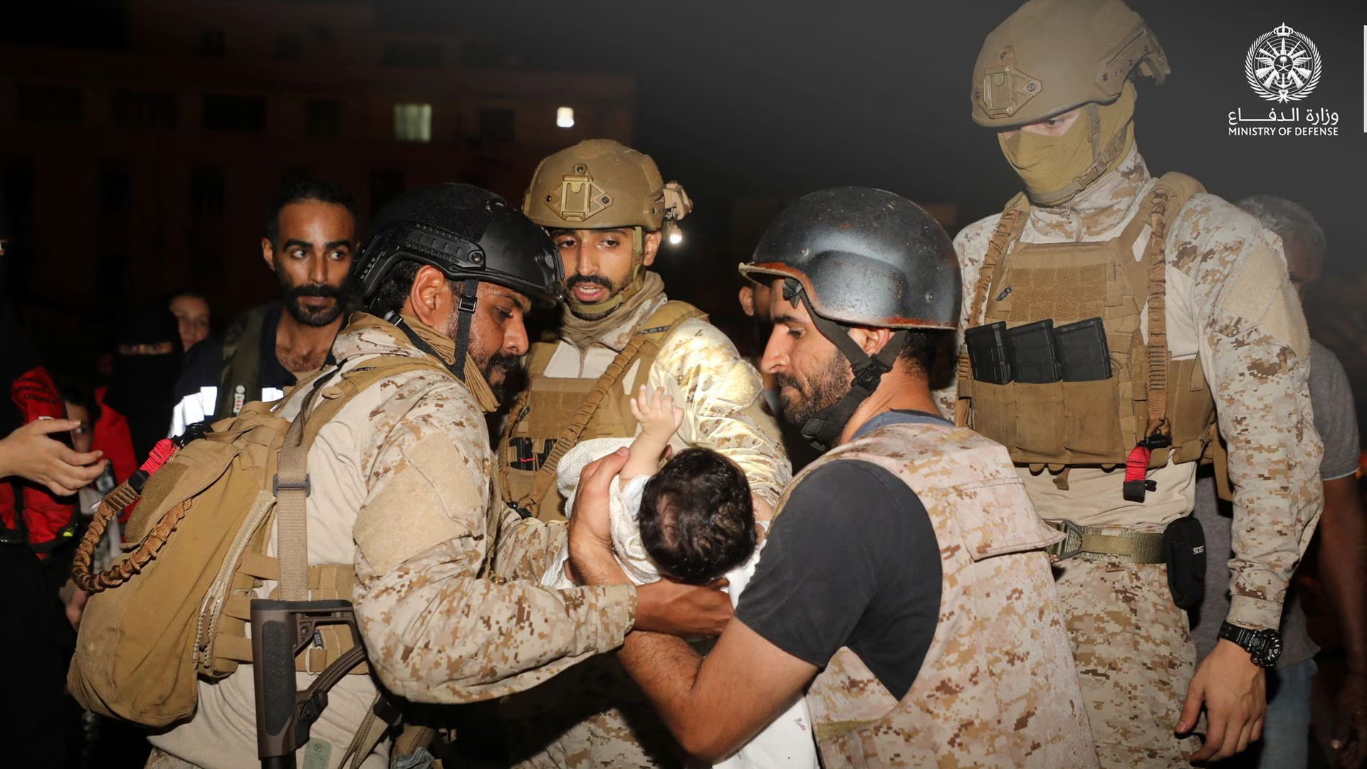 Nations rush high-risk Sudan evacuation, some foreign citizens hurt