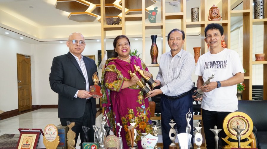 Nargis Akter donates awards, scripts and more to BFA