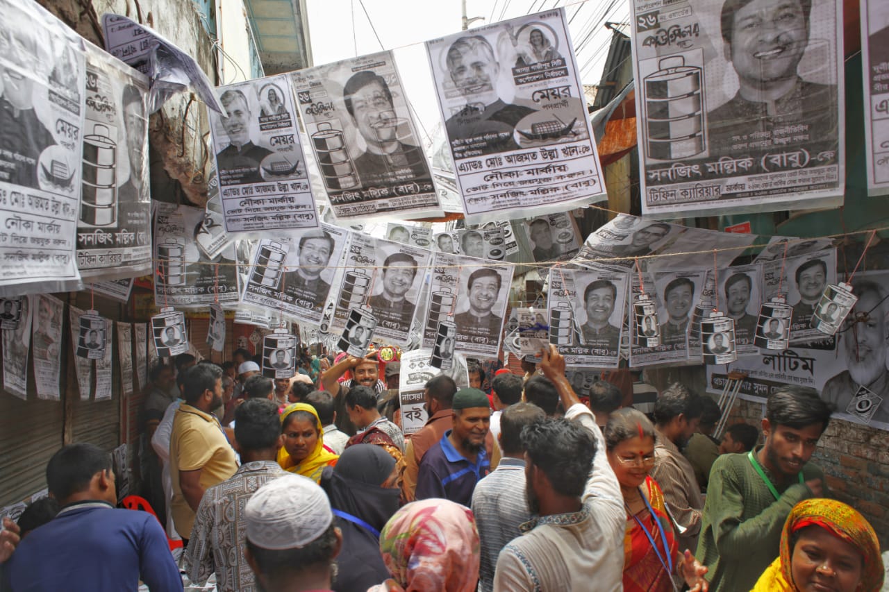 Lead-up to the elections just got interesting