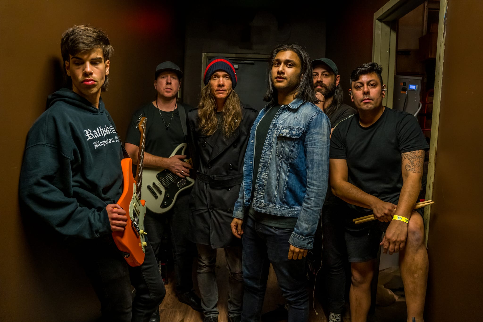 Nadeem plays with Red Jumpsuit Apparatus, wants to help Bangladeshi musicians
