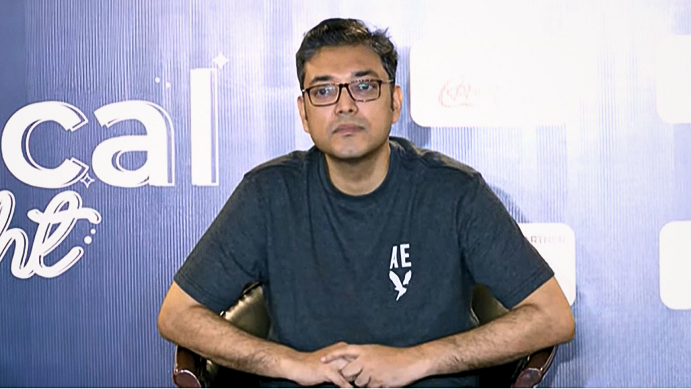 I love coming to Bangladesh: Anupam Roy 