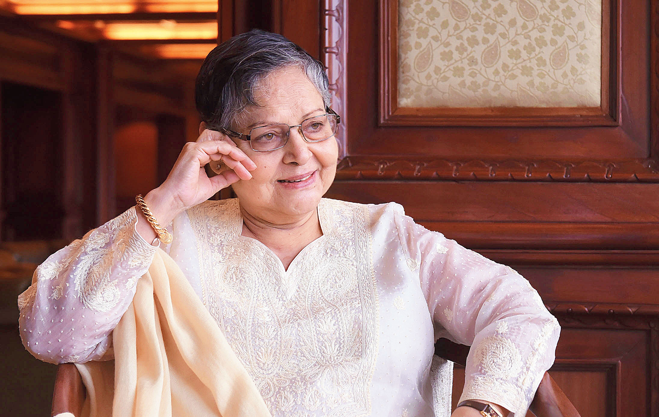 Rakhee Gulzar to return to screen with Nandita Roy's film