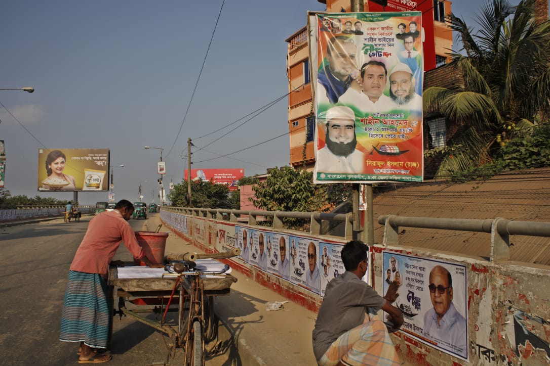 The facade of a competitive election