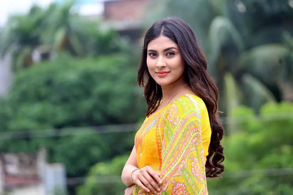 Mehazabien receives acclaim for ‘Ananya’