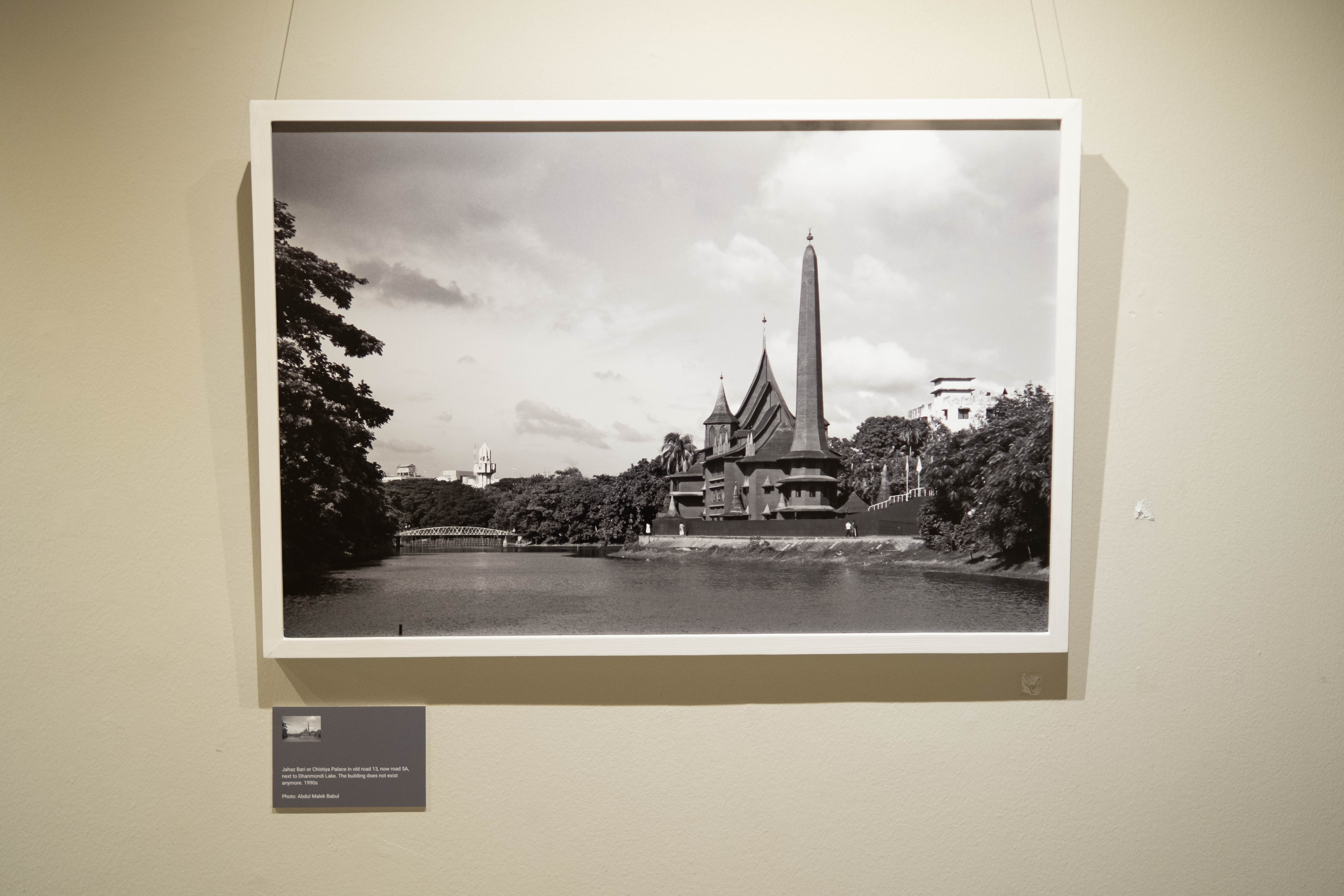 ‘Nostalgia Dhanmondi’ journeys through Dhanmondi’s timeless alleys