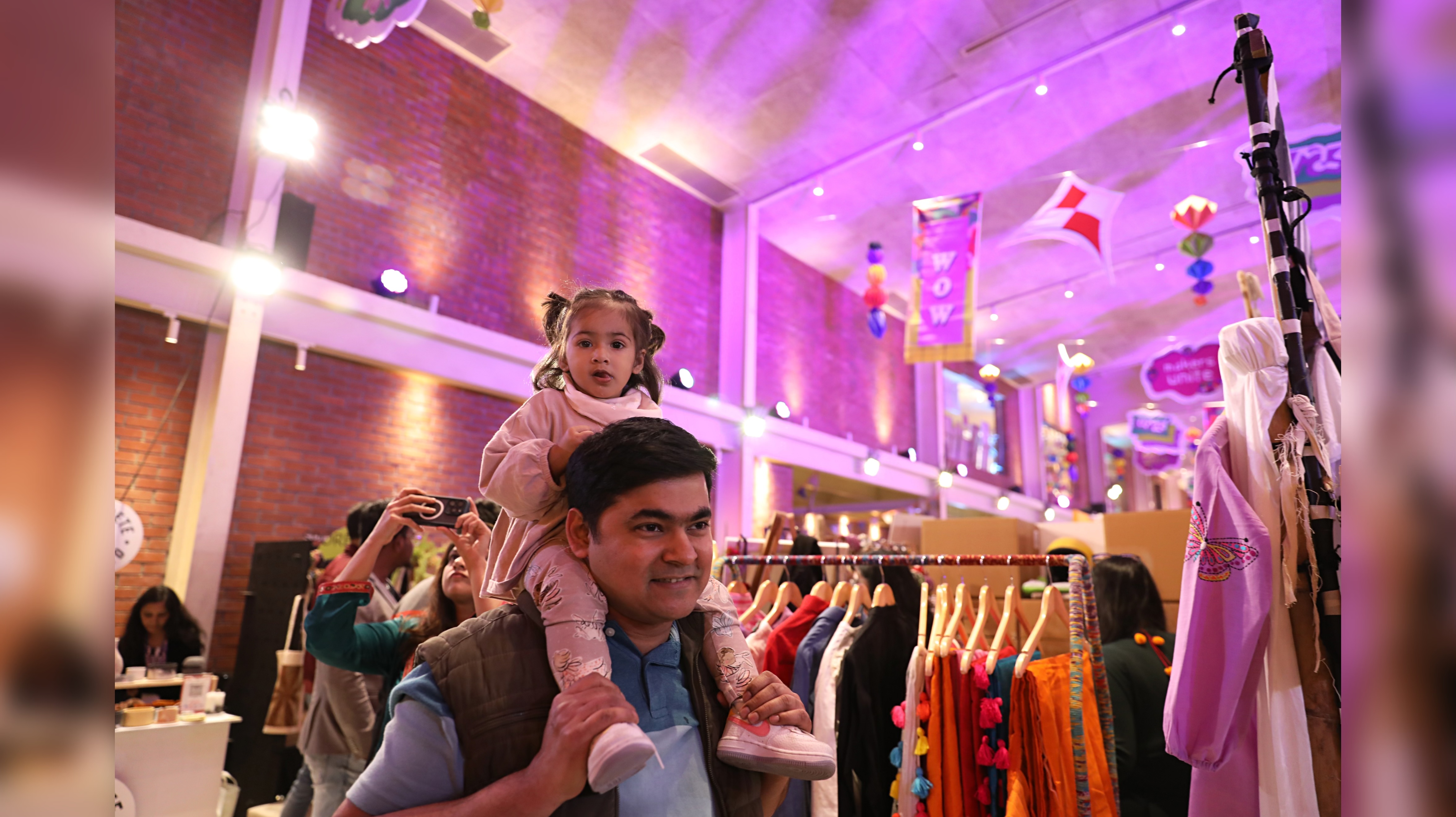 Strolling across ‘Dhaka Makers 2’