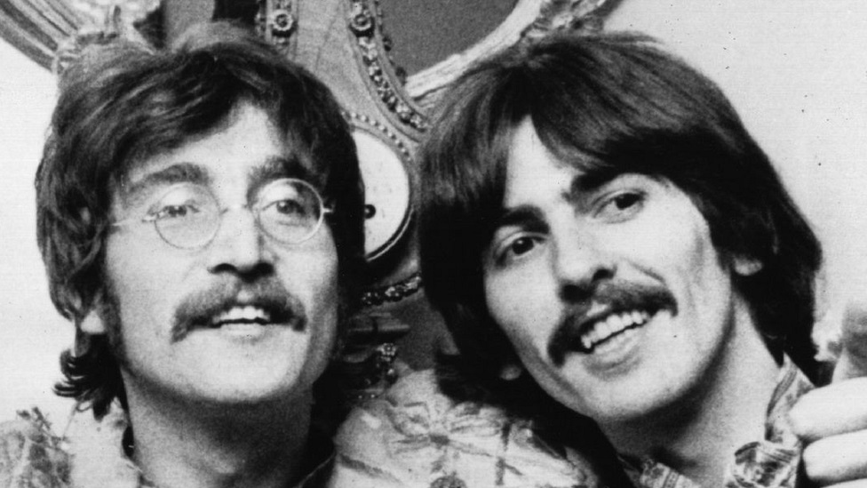 Guitar played by John Lennon and George Harrison on ‘Help!’ to be auctioned