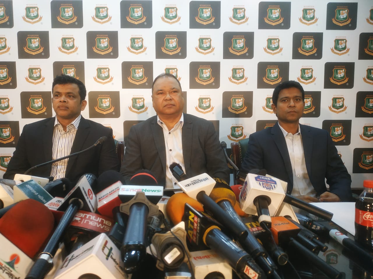 World Cup squad unveiled with reserved expectations