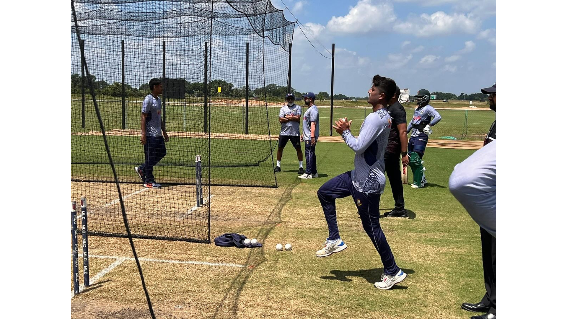 A chance to gauge Texan conditions