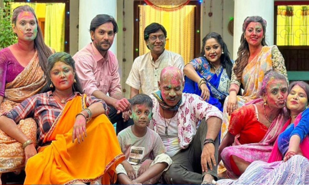 With renewed cultural environment, Rashid Palash seeks censor for ‘Rongbazar’ 