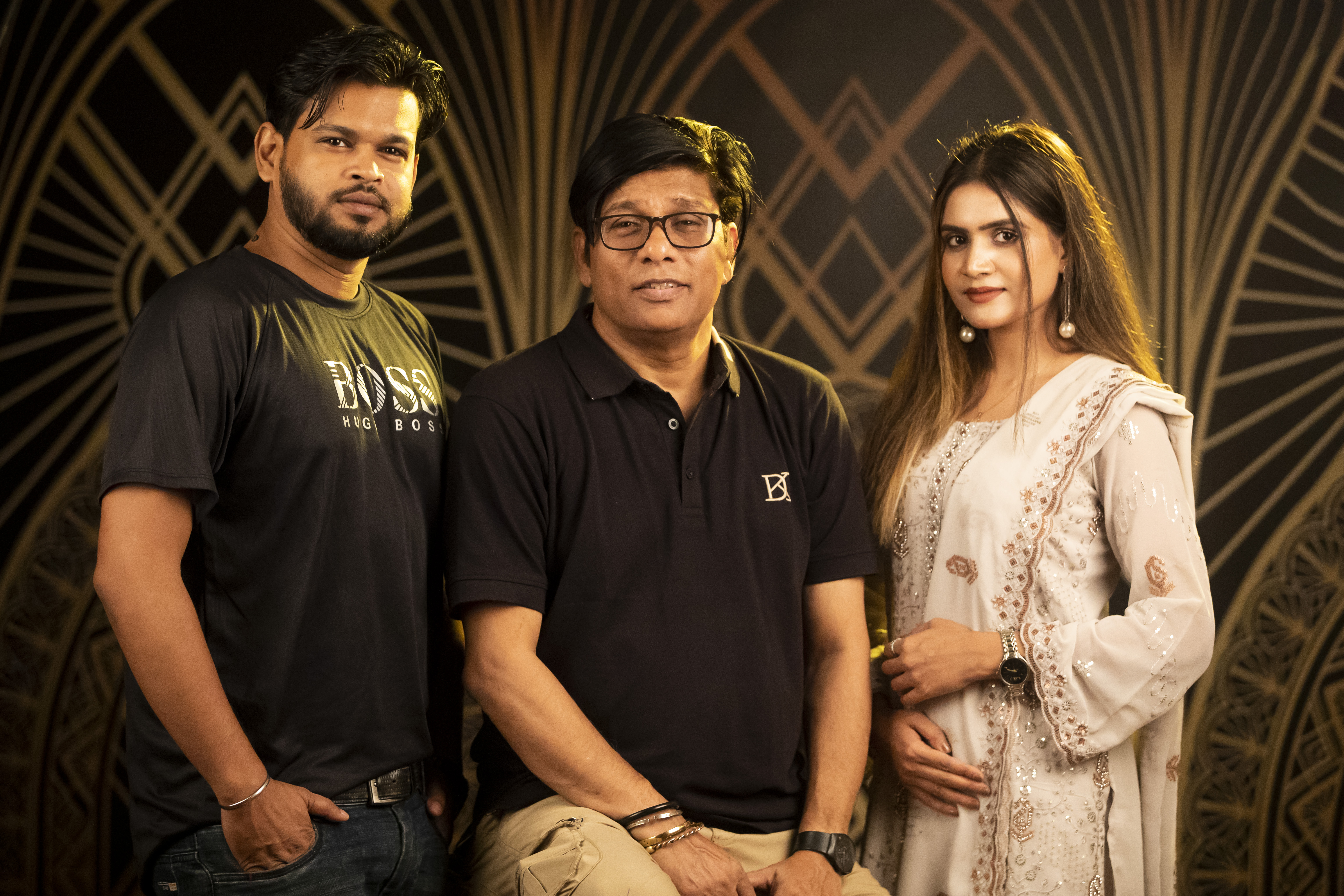 ‘Desh ta tomar Baper Naki’: Ethun Babu and crew recall risky resistance