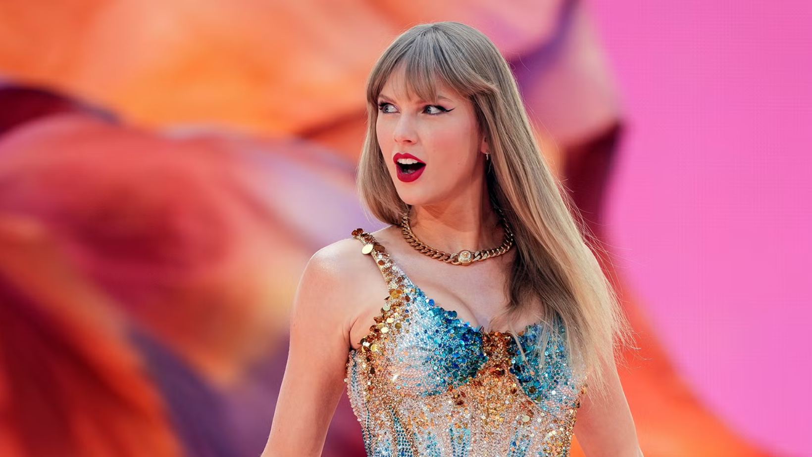 Taylor Swift announces new career move thrilling fans