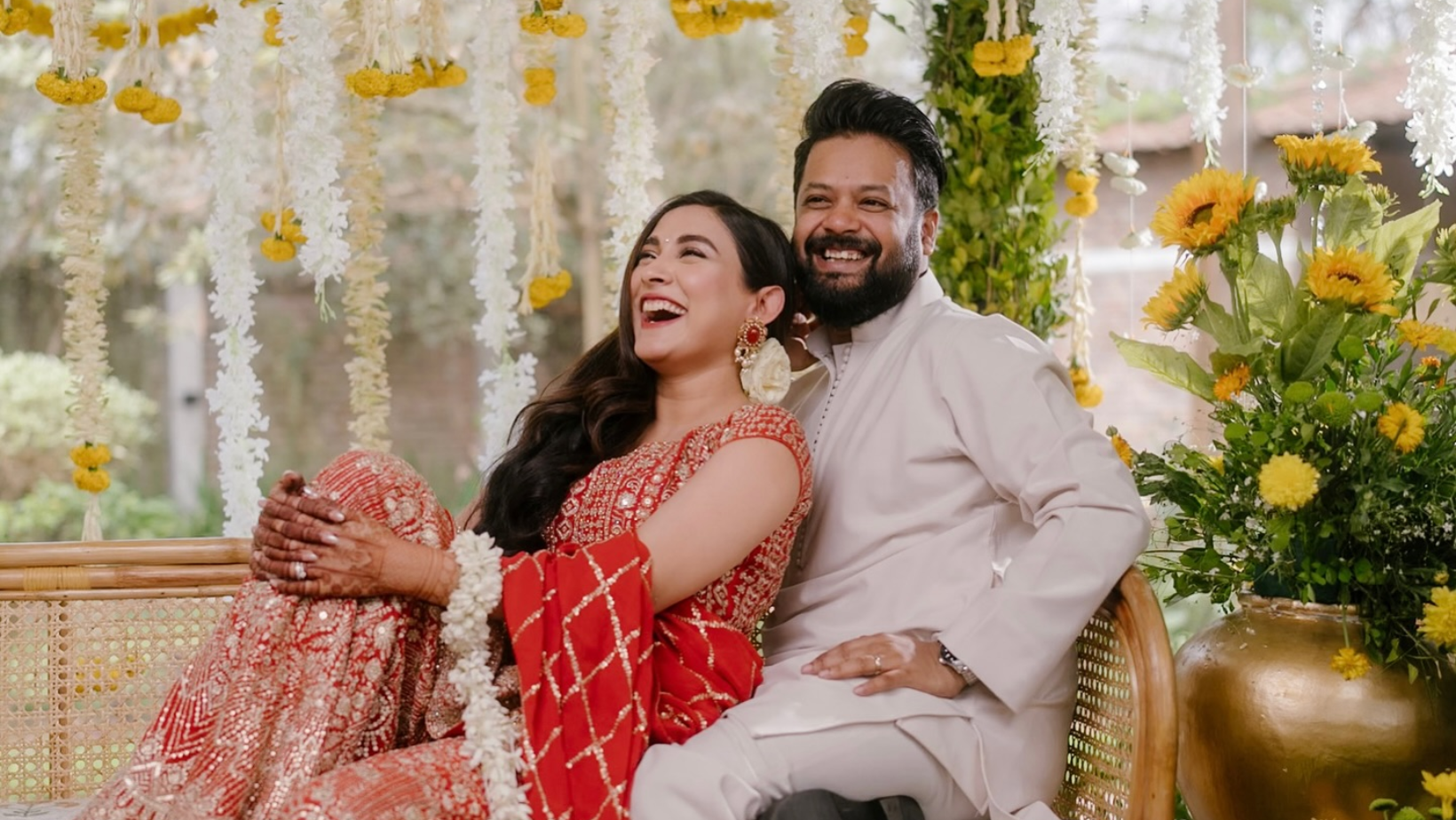 Mehazabien radiates joy in dreamy holud ceremony photos