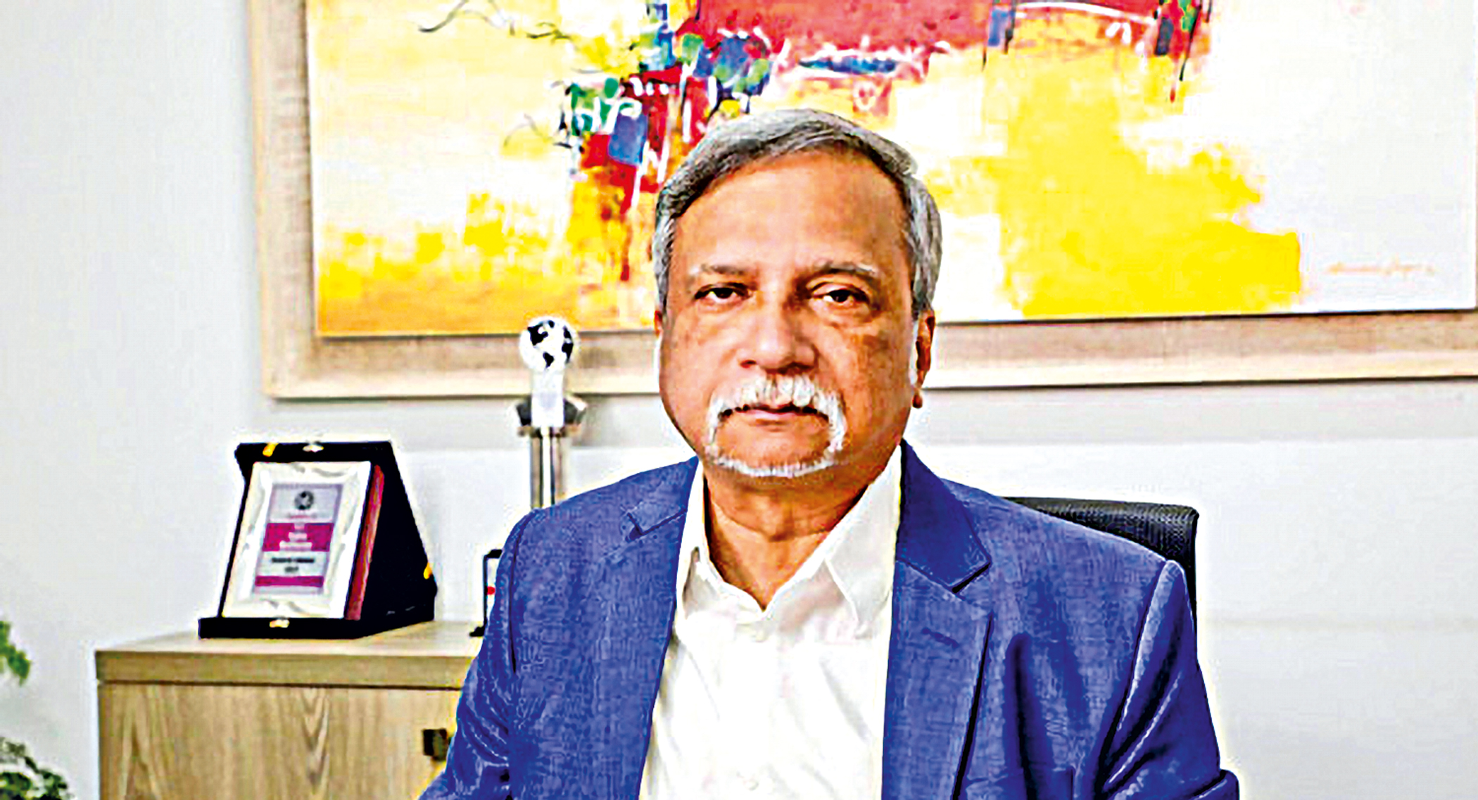 Bangladesh needs one lakh flats annually