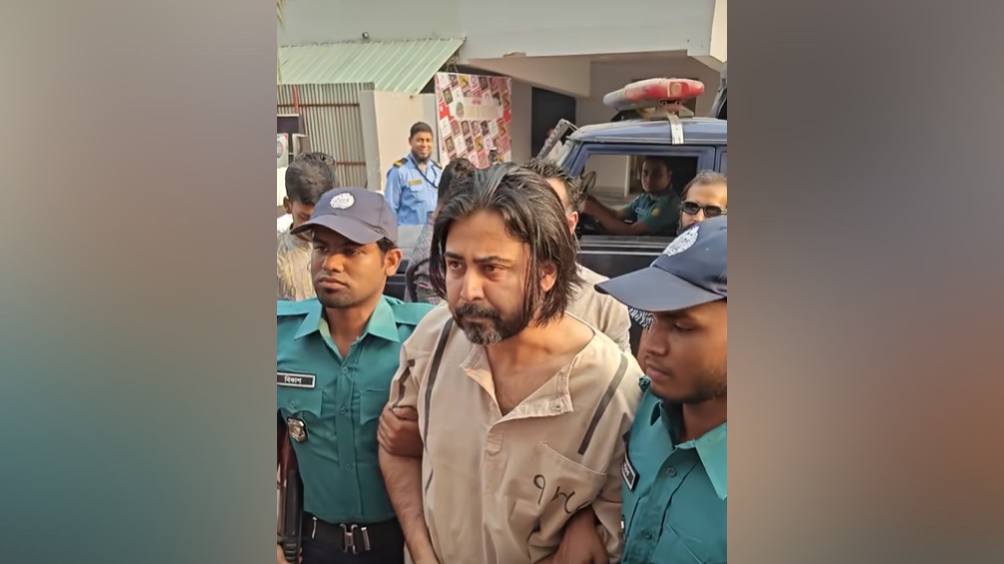 Afran Nisho makes dramatic appearance for ‘Daagi’ promo