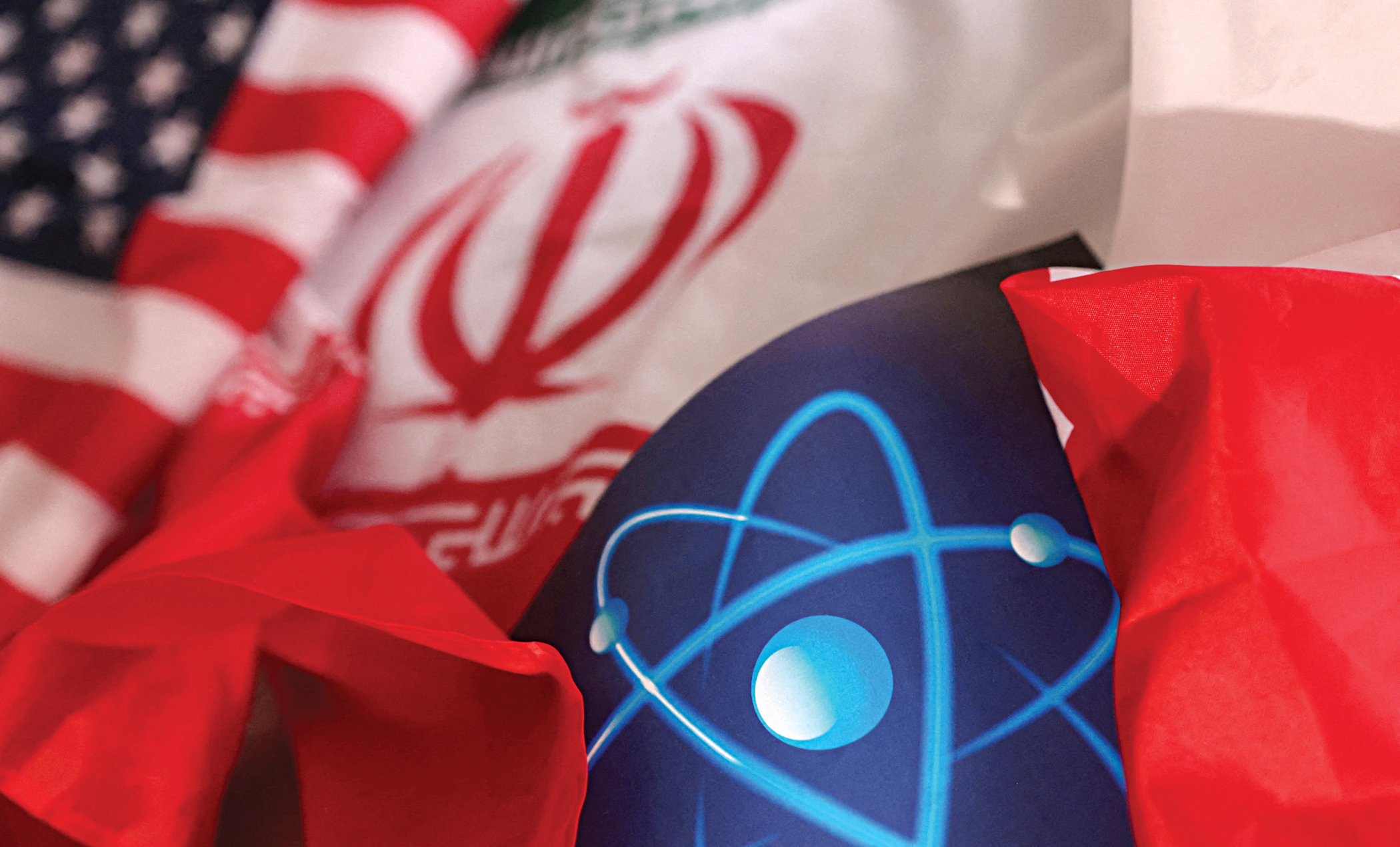 Iran threatens to leave anti-nuke treaty