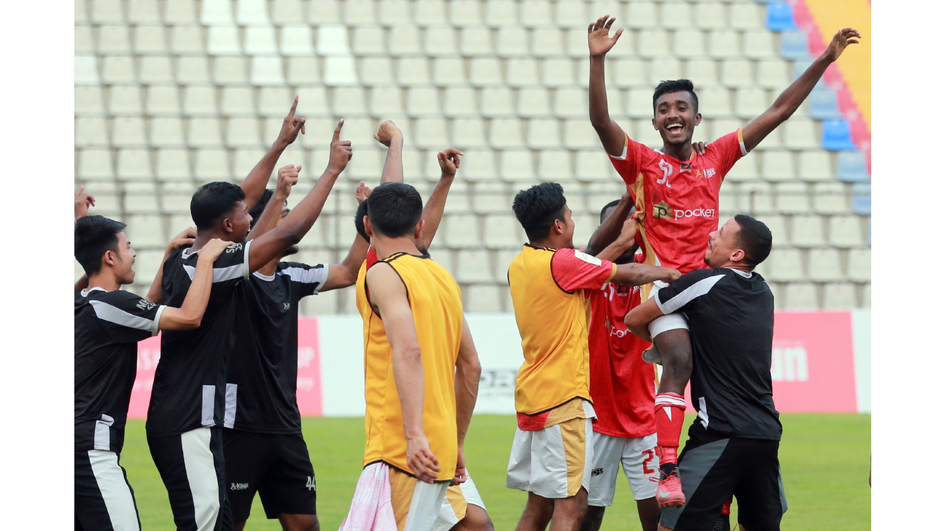 Little-known Insan takes Kings to Fed Cup final