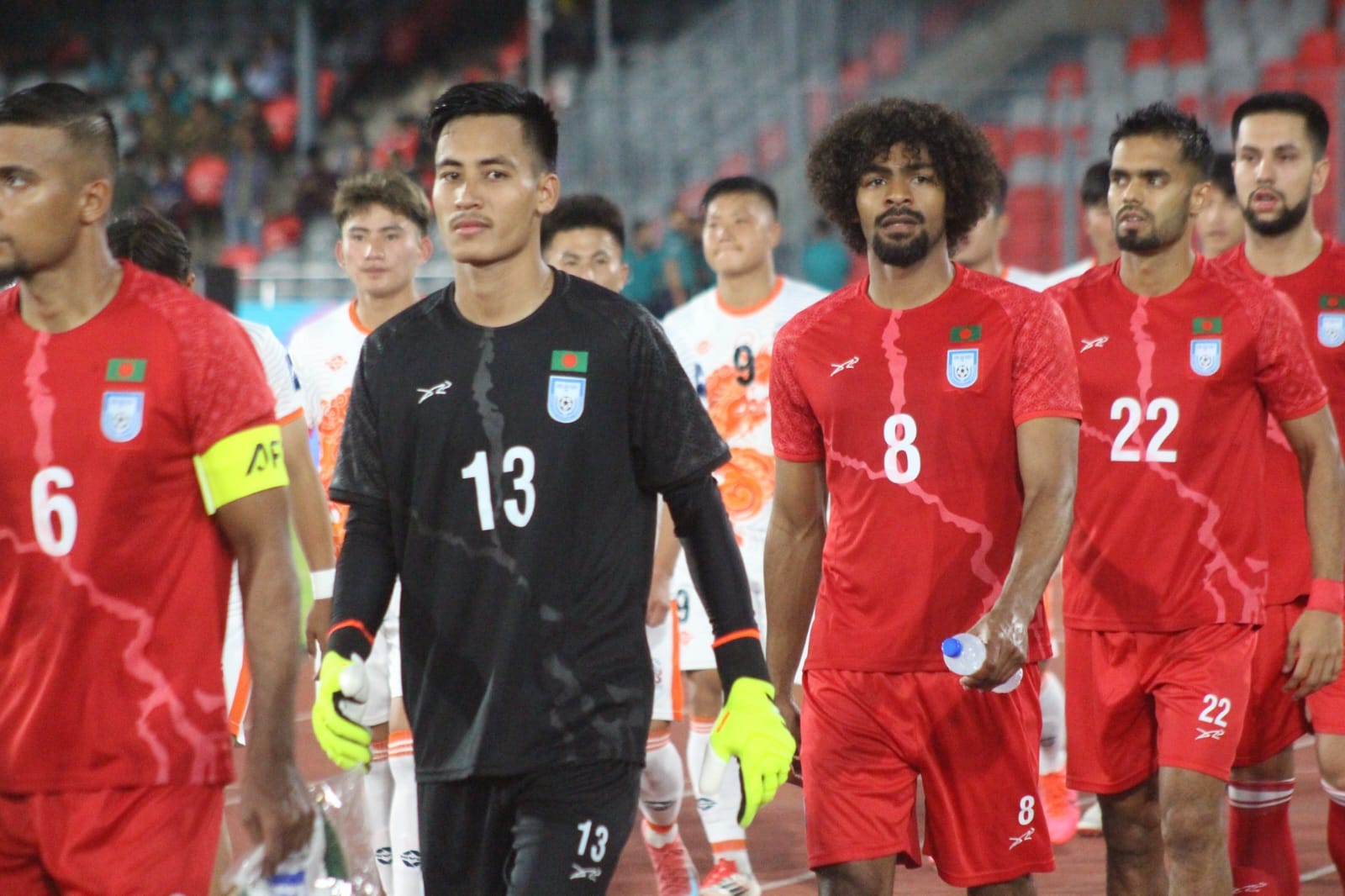 Calm Mitul holds key in face of Singapore storm