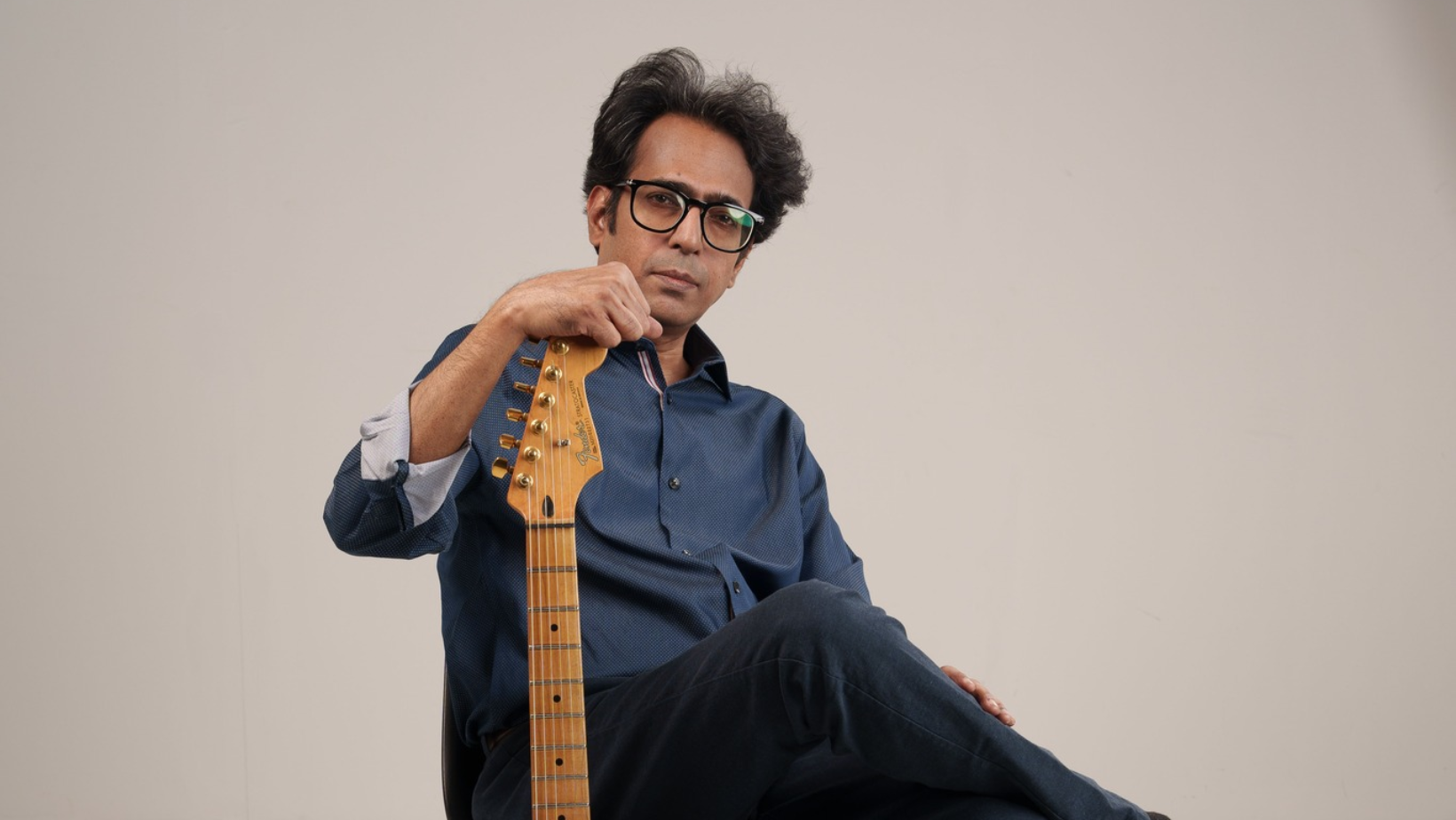 Bappa Mazumder bets on CDs with new album ‘Vertical Horizon’