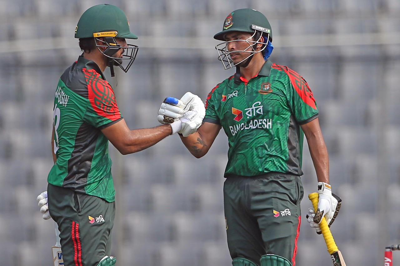 Soumya, Saif show how it's done