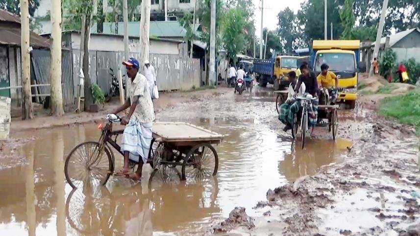 Sagardighi-Bazar-road-tangail-nightmare.jpg