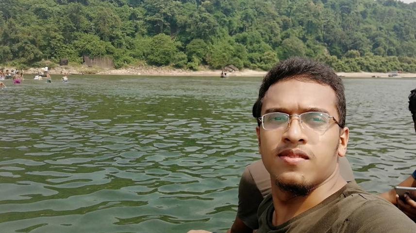 abrar fahad-1 web.jpg