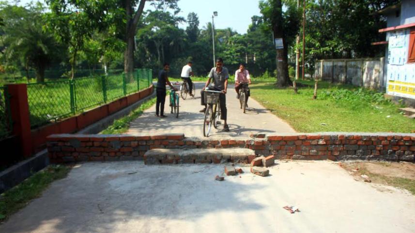 Bangladesh Chhatra League activists.jpg