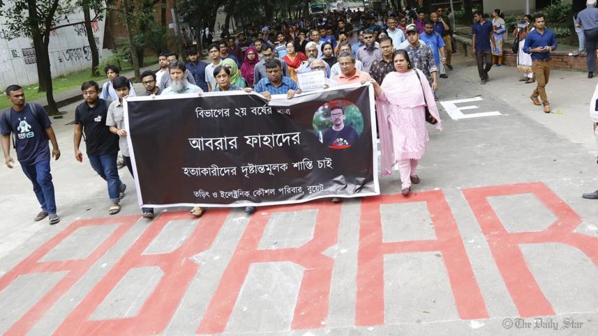 banning student politics.jpg