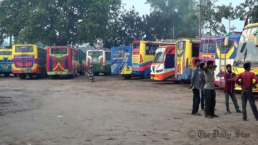 Dinajpur-bus-strike-(1).jpg