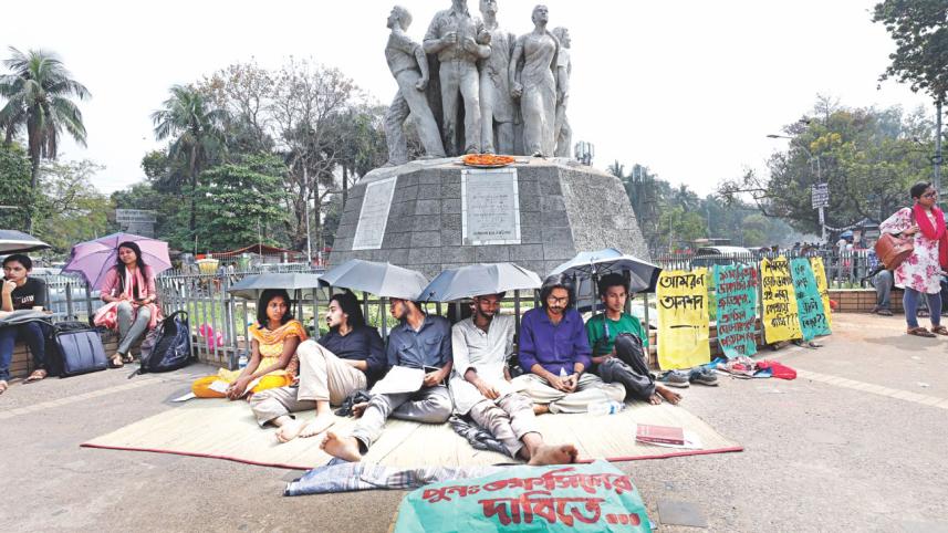 Hunger Strike for fresh Ducsu election