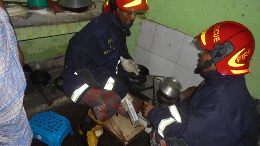 Fire at Dhaka’s Uttarkhan