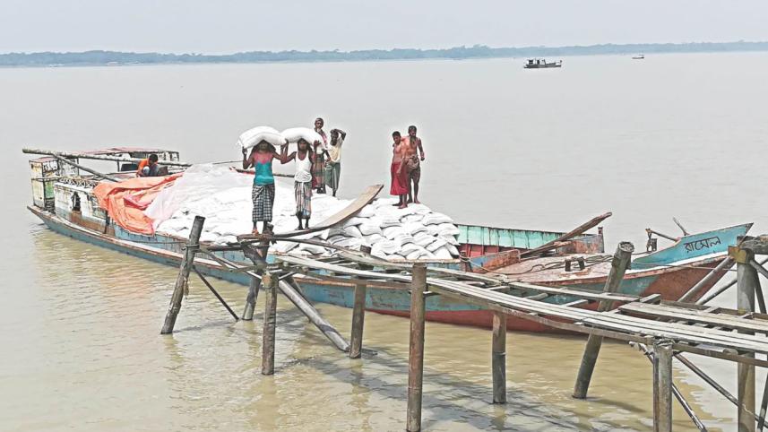 Food godown jetty risky