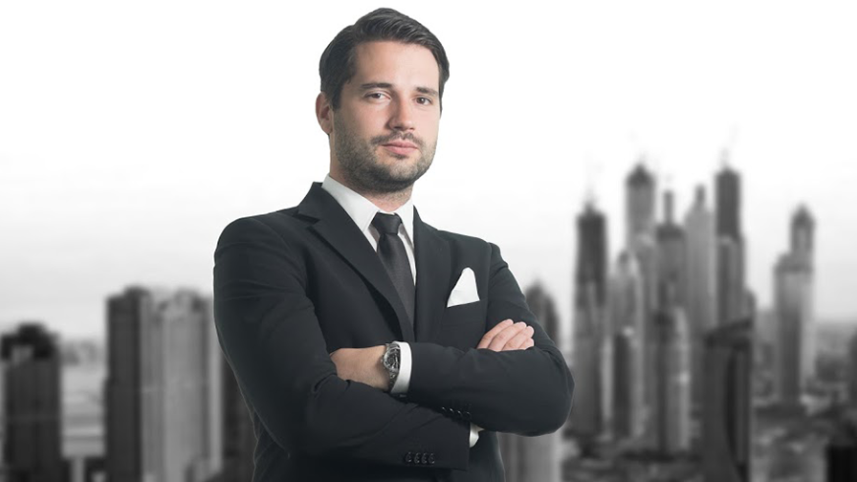 Julian Weber selise.png