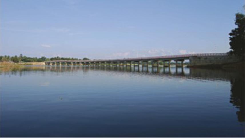 kaptai lake.jpg