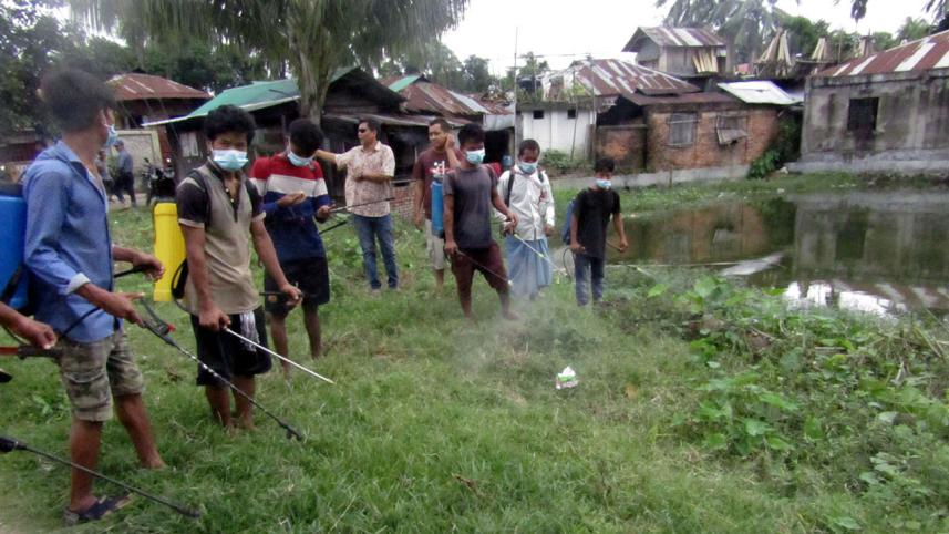 Khagrachari-spraying-pestiside-photo--wb.jpg
