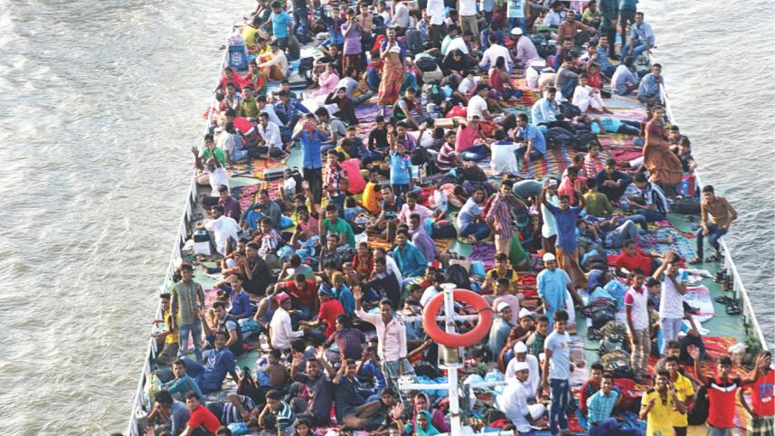Looking for Stories A morning in Sadarghat