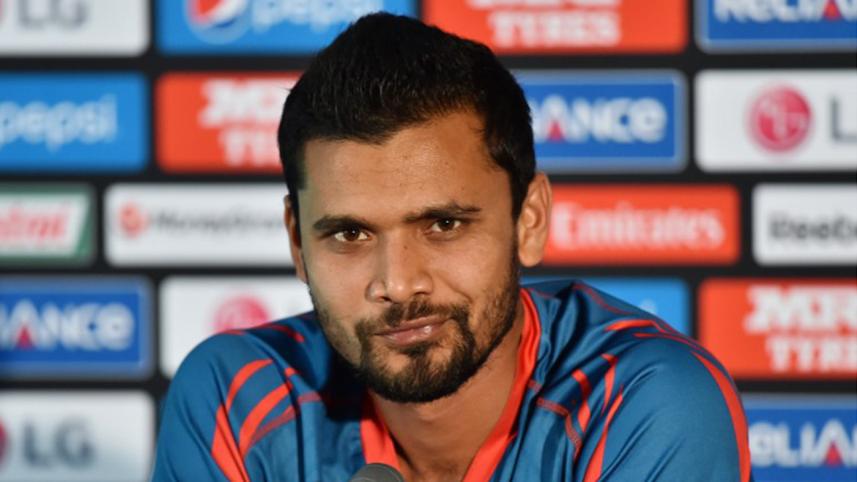  Mashrafe Mortaza attends a pre match press conference